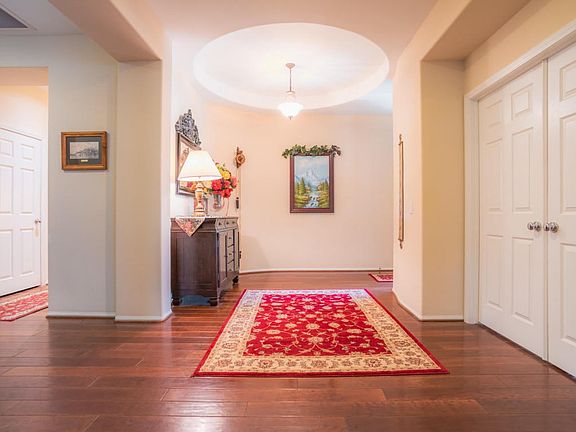 42605 Marsuerite Way-19