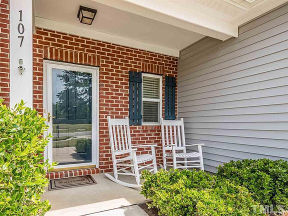 2nd image of 107 Golden Meadow Ct
