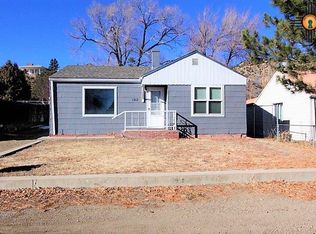 1312 S 5th St, Raton, NM 87740