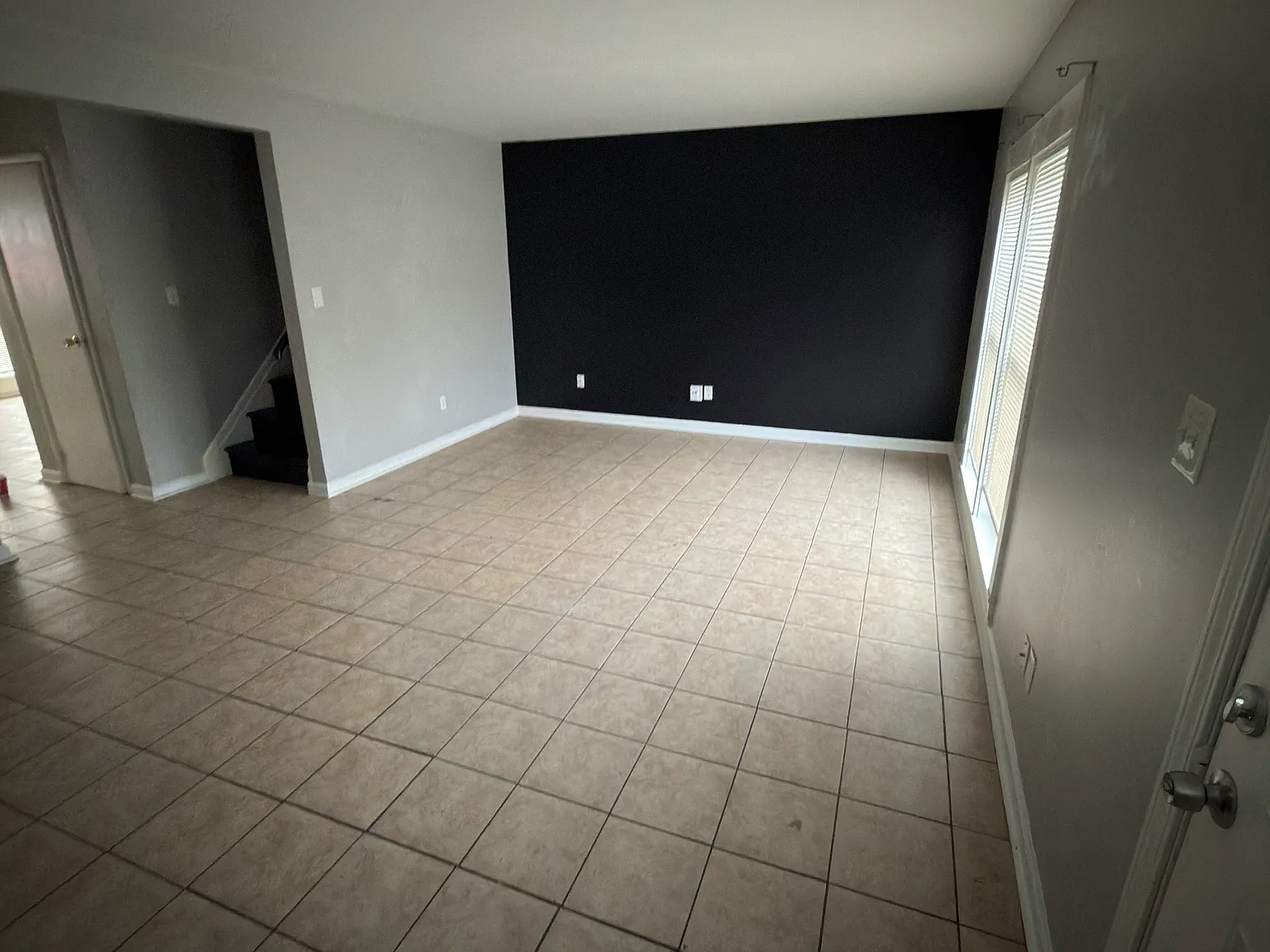 4 bed, 1.5 bath, 1386 sqft, $1,399 — Photo 4