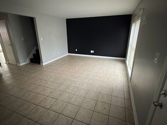 4th image of 3316 Tara Ln