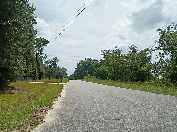 4th image of 129 Willow Wind Rd