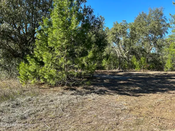 214 WALLACE Street, Interlachen, FL 32148