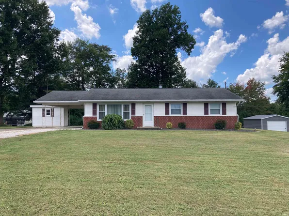 826 Highland Ave, Oakland City, IN 47660