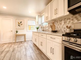 152 Maple Ave #2, Rahway, NJ 07065