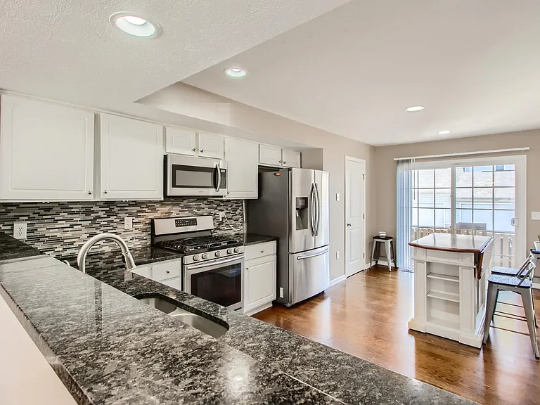 3812 Dowitcher Ln — Photo 12