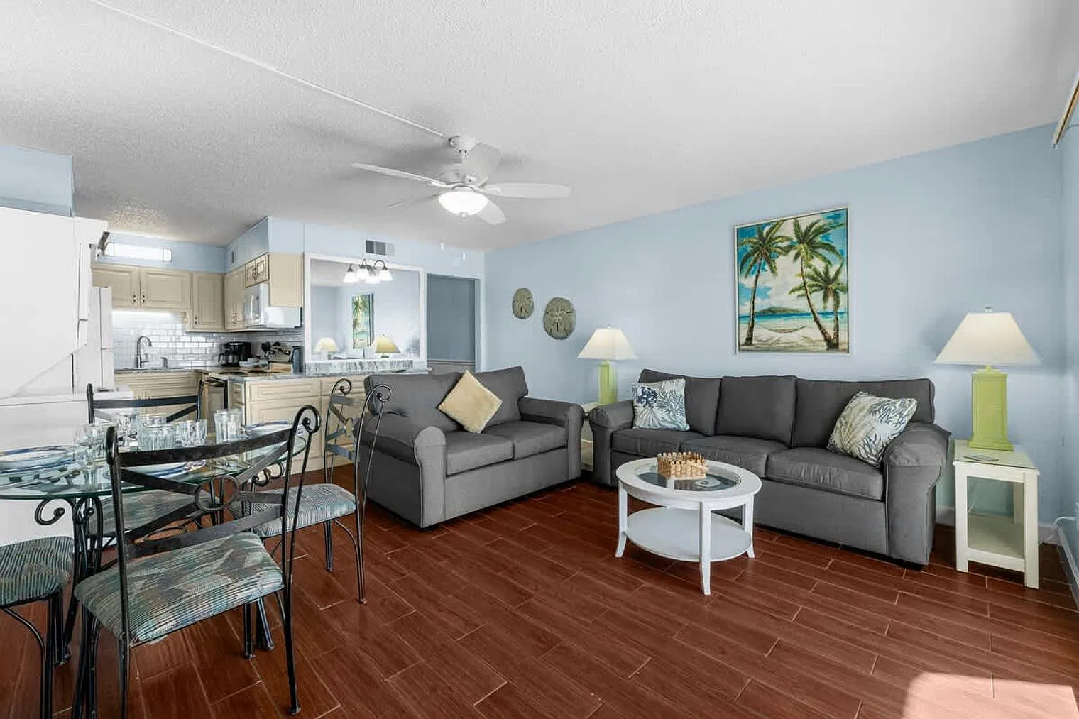 1 bed, 1.0 bath, 731 sqft, $1,446 — Photo 4