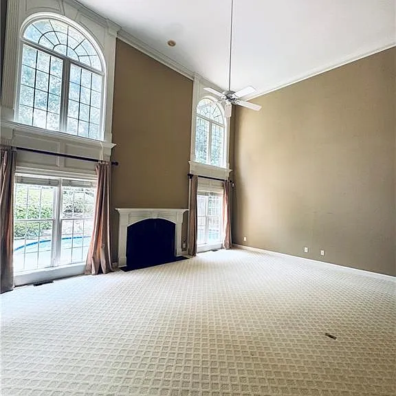 980 Gunter Ct — Photo 4