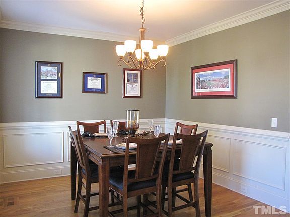 2nd image of 1100 Longleaf Pine Pl