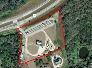 408 Carlos Parker Blvd SE, Taylor, TX 76574