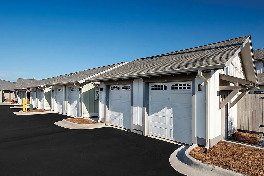 The Cottages at Old Monrovia — Photo 1