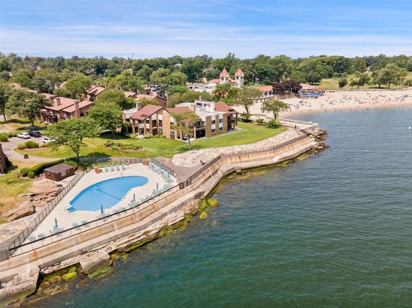 55 Waters Edge Edge