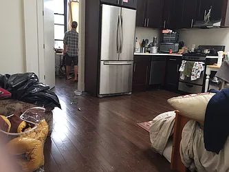 Rented by Rennit Inc.