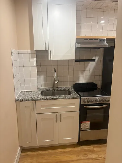 1 bed, 750 sqft, $2,100 — Photo 2