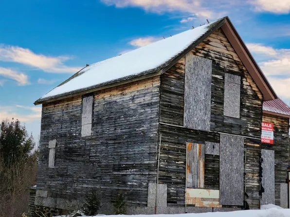 24970 Chestnut St, Calumet, MI 49913