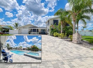 3312 Gulfview Dr, Hernando Beach, FL 34607