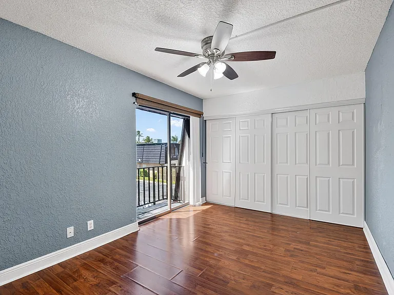 320 Woodland Rd — Photo 37