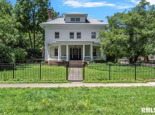 801 S Walnut St, Springfield, IL 62704