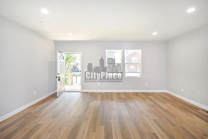 1722 Ingram St #A — Photo 5