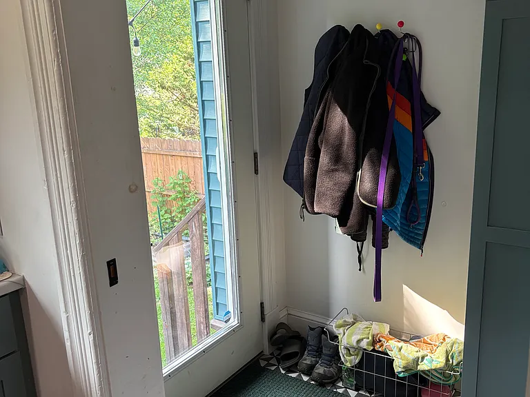 Laundry/pantry/mud room