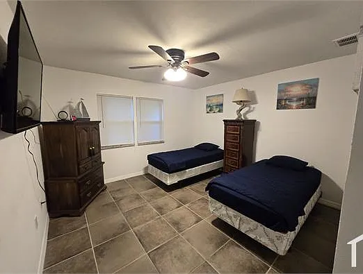 520 Drury Ln #520 — Photo 12