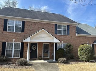 135 Logmont Trce, Athens, GA 30606