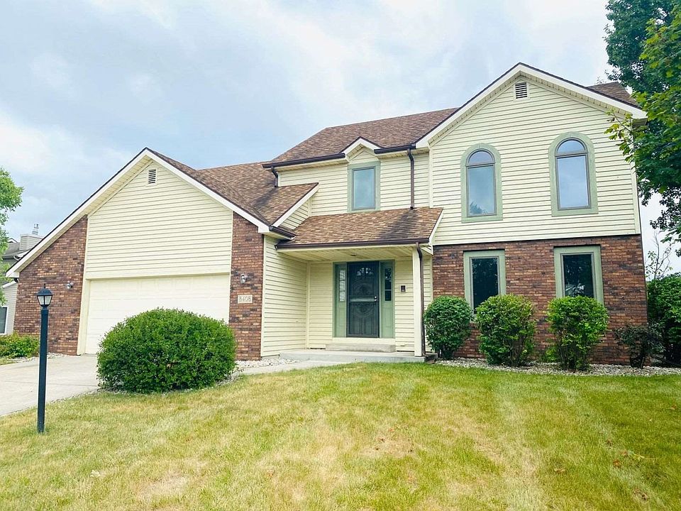 1st image of 8408 Victoria Woods Pl