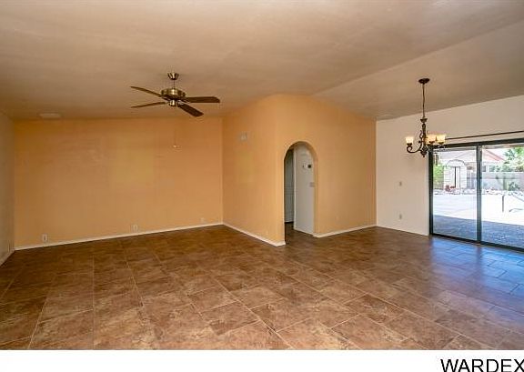 4th image of 2890 Indian Springs Dr