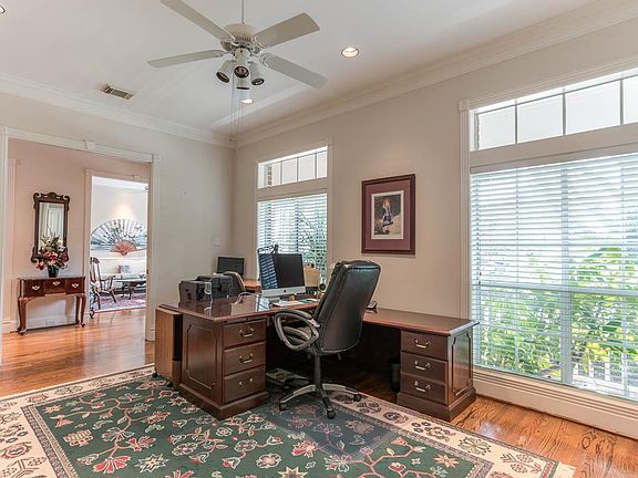 3rd image of 3814 Grennoch Ln
