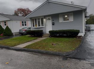 52 Alexander St, North Providence, RI 02904