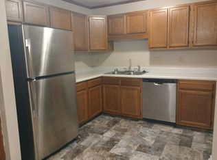 120 Homeplace Ct #122, Fayetteville, NC 28311