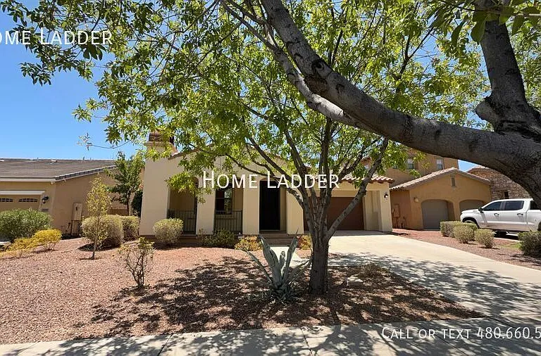 20593 W Hamilton St — Photo 1