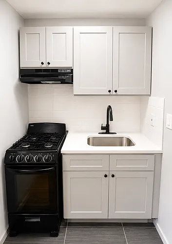 343 Union Ave #B5 Photo 1