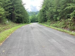 514 Percussion Ct, Walland, TN 37886