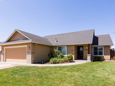 1540 Eyrie Ln, Eugene, OR, 97402
