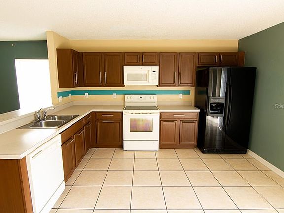 5th image of 938 Crystal Bay Ln