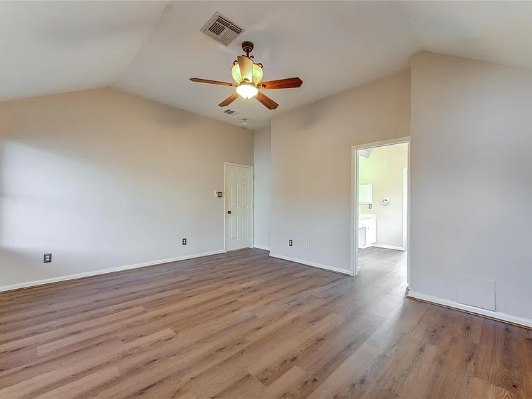 1223 Oak Canyon Ln — Photo 30