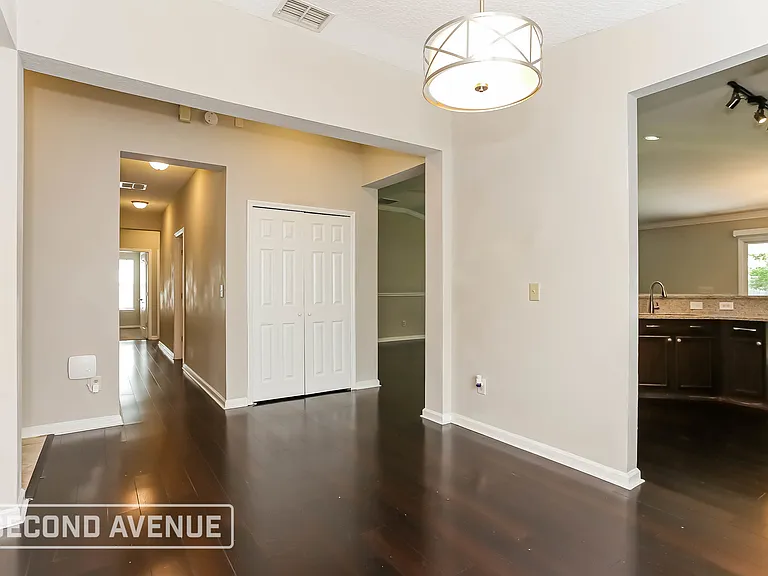876 Bonaparte Landing Ct — Photo 4