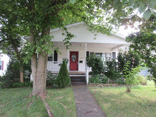 1st image of 209 S Adams St
