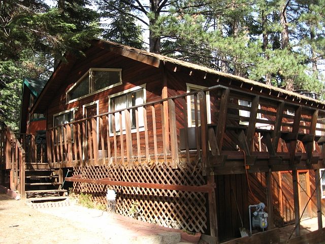 1st image of 917 Julie Ln