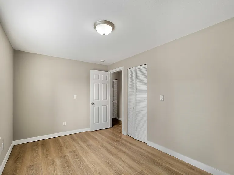4308 NE Sunset Blvd #U4 — Photo 16
