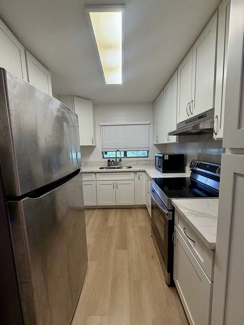 Pearl City 2 Bed / 2 Bath Condo - $3,100/mo - Available Now — Photo 4