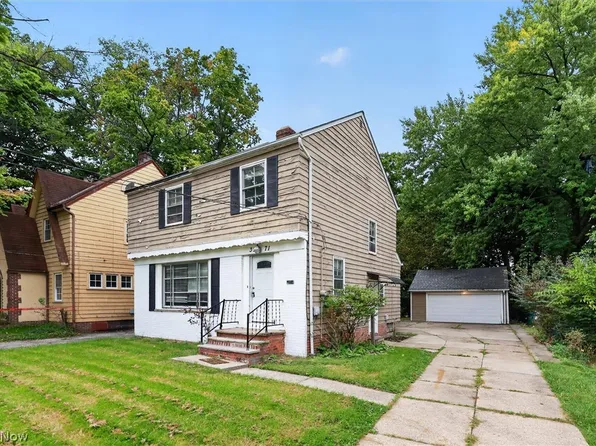 3971 Bluestone Rd, Cleveland Heights, OH 44121