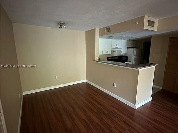 4th image of 5035 Wiles Rd APT 203