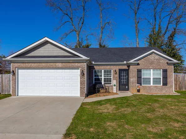 120 Cornerstone Dr, Stamping Ground, KY 40379