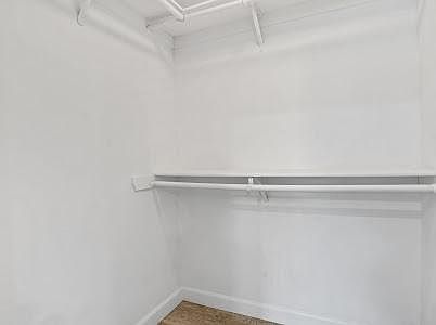 walk-in closet