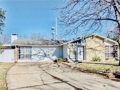 3231 Thames St, Irving, TX, 75062