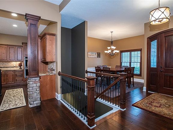 4th image of 2975 Fawn Lake Dr