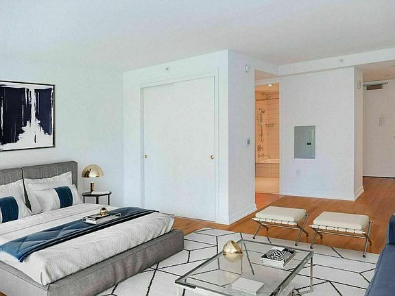 4th image of 227 W 77th St APT 9J