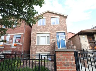 3715 S Wallace St, Chicago, IL 60609